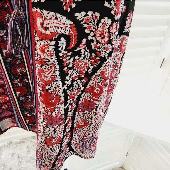 JOIE V NECK FLORAL W TASSELS BLACK/RED SIZE XS - Picture 3 of 6